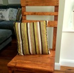 DIY Wooden Pallet Chairs